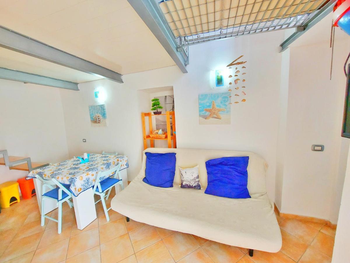 Apartment Monolocale Azzurro *